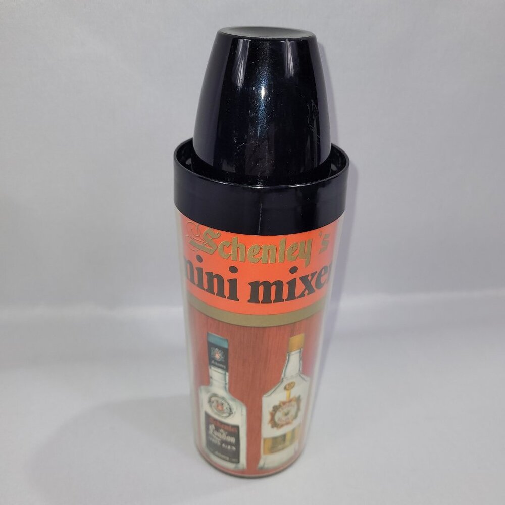 Schenley's Vintage Mini Mixer Rum Vodka Gin or Whisky Schenley Cup & Shaker Set